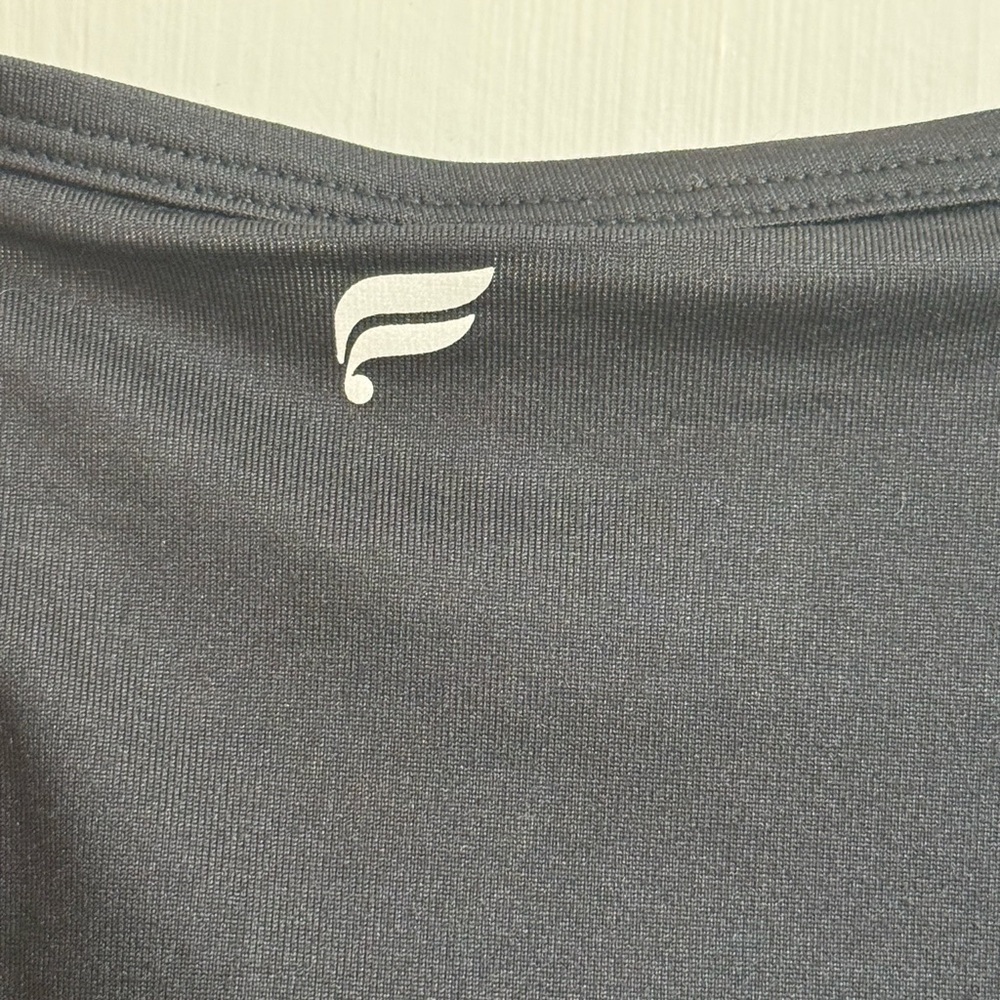 Fabletics Dry-Flex Open Back Twist Short Sleeve Tee Black Women Size XL Gym Yoga - Picture 5 of 10